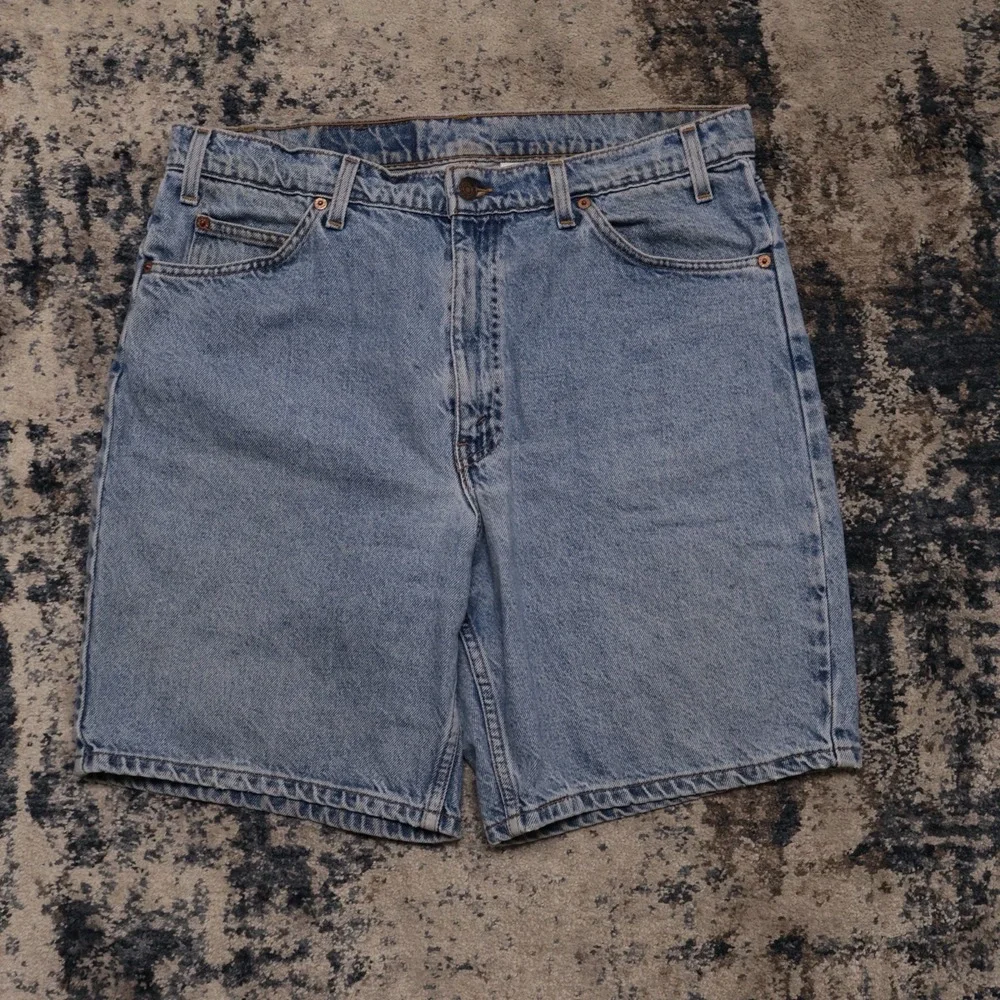 Vintage Levi's 550 Denim Shorts Mens 36 Light Wash Orange Tab Relaxed Fit Baggy